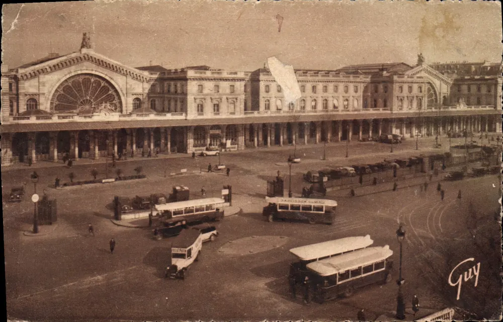 Estação de trem — Paris — Editor André Léconte, n° 169 - Frente