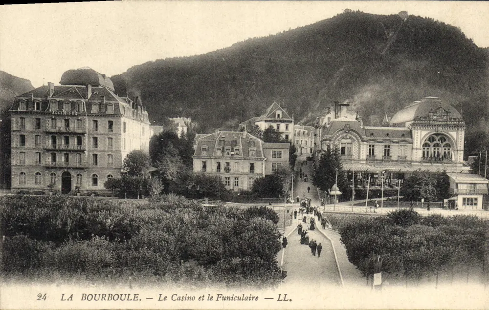 La Bourboule — O Casino e o Funicular — LL. - Frente