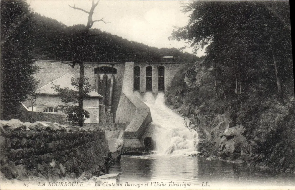 La Bourboule — Die Fall am Staudamm und die Stromschnelle — LL. - Vorderseite