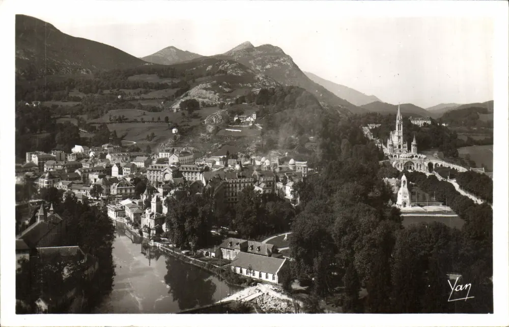 Lourdes — Ansicht vom Schloss-Fort — Edition Photo Quinault, Nr. 29 - Vorderseite