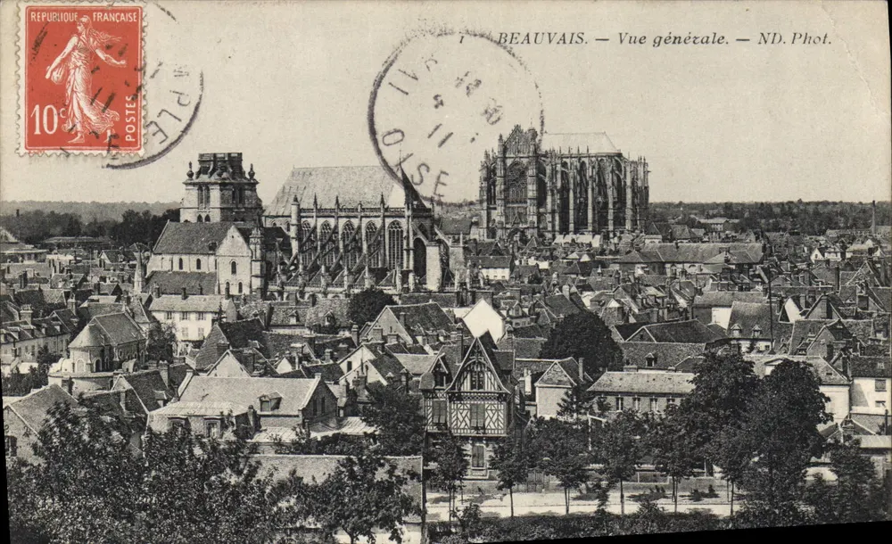 Beauvais — Vista geral — ND. Fot. - Frente