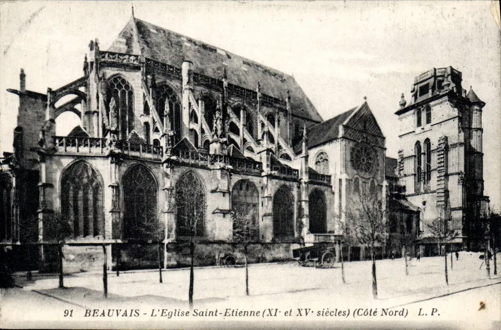 Beauvais - Die Kirche Saint-Étienne (11. und 15. Jahrhundert) (Nordseite) - L.P. - Vorderseite
