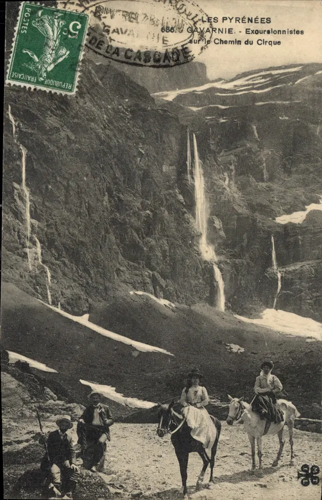 Die Pyrenäen - Exourélonnistes am Weg zum Cirque - Gavarnie - Vorderseite