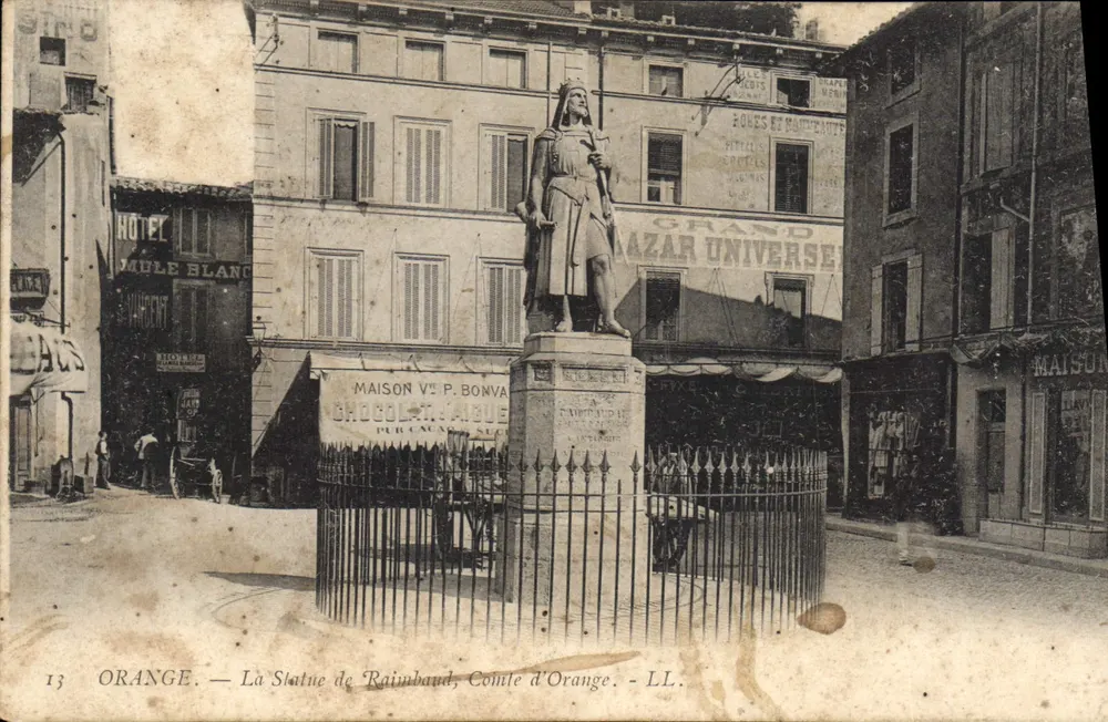 Orange — A Estátua de Raimbaud, Conde de Orange — LL. - Frente