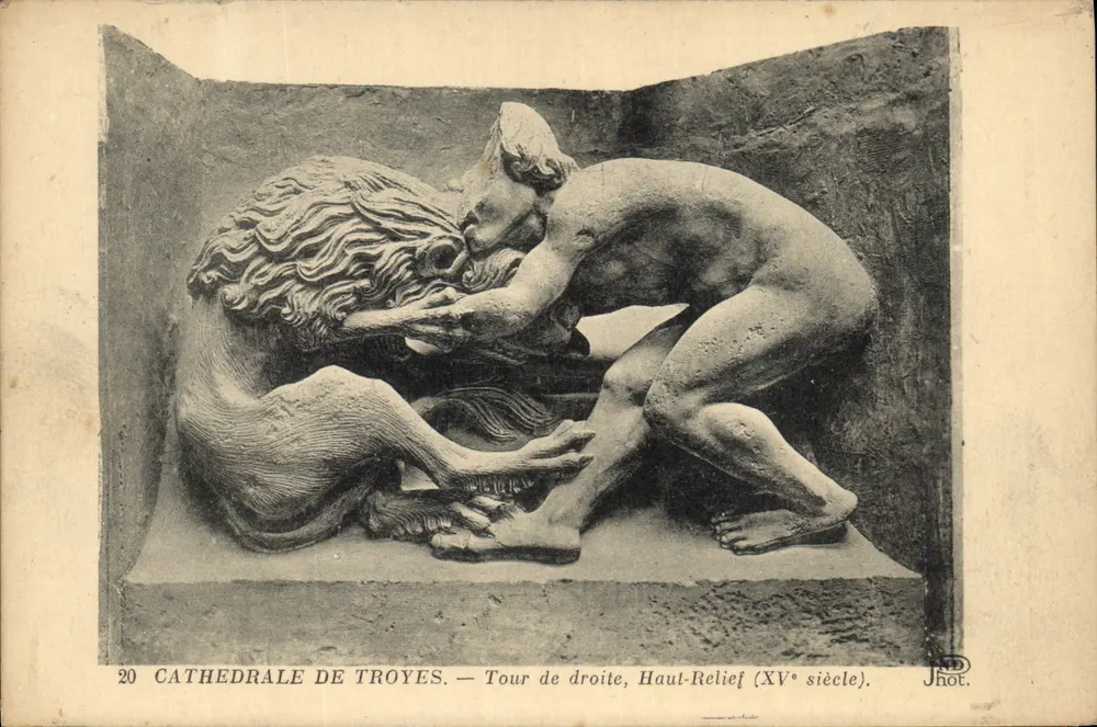 Kathedrale von Troyes — Rechte Turm, Hochrelief (15. Jahrhundert) — Jhot. - Vorderseite