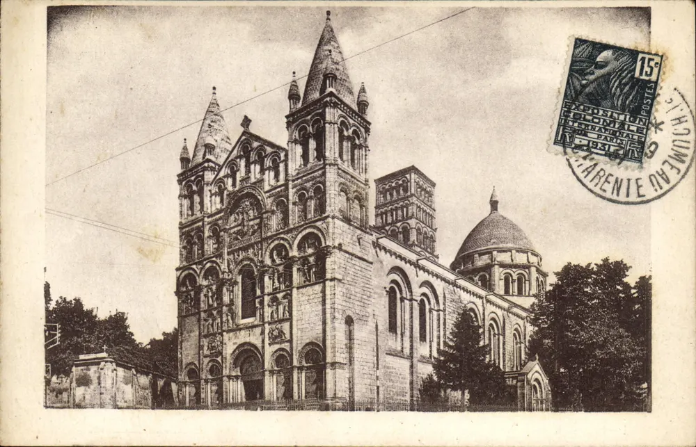 Catedral de São Pedro — Angoulême — Imp. Léty e Neuberg, Paris, n°13 - Frente