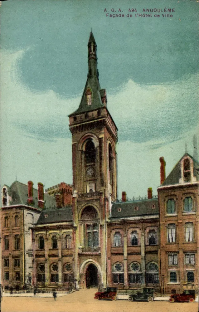 Angoulême — Fassade des Rathauses — A.G.A. 494 - Vorderseite