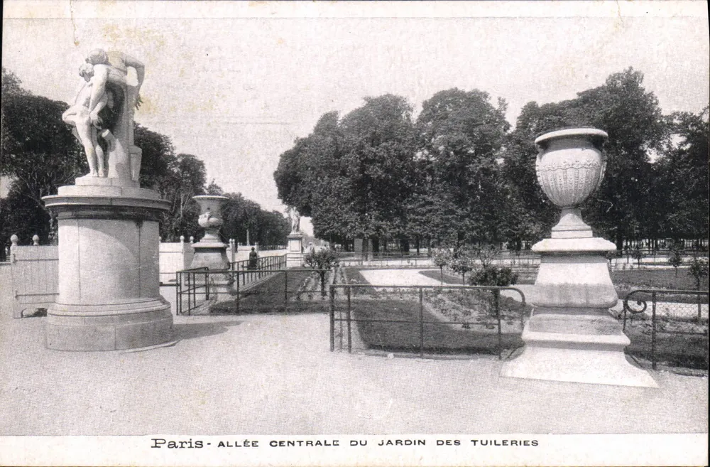 Paris — Zentrale Allee des Tuileries-Gartens — Verlag nicht sichtbar - Vorderseite