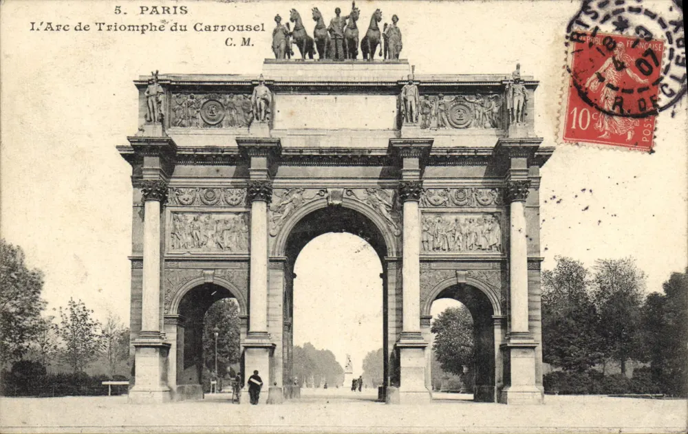 पेरिस — कारूसेल के ट्रियम्फ के आर्क — C.M. - आगे