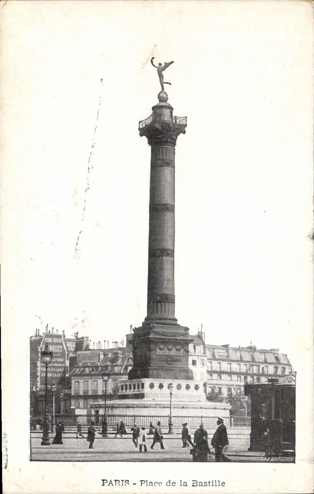 PARIS - Praça da Bastilha — coluna da Bastilha com estátua da Liberdade — editor não identificado - Frente