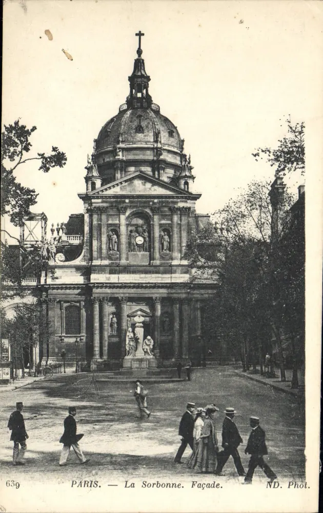 Paris — A Sorbonne. Fachada — ND. Fot. n° 639 - Frente