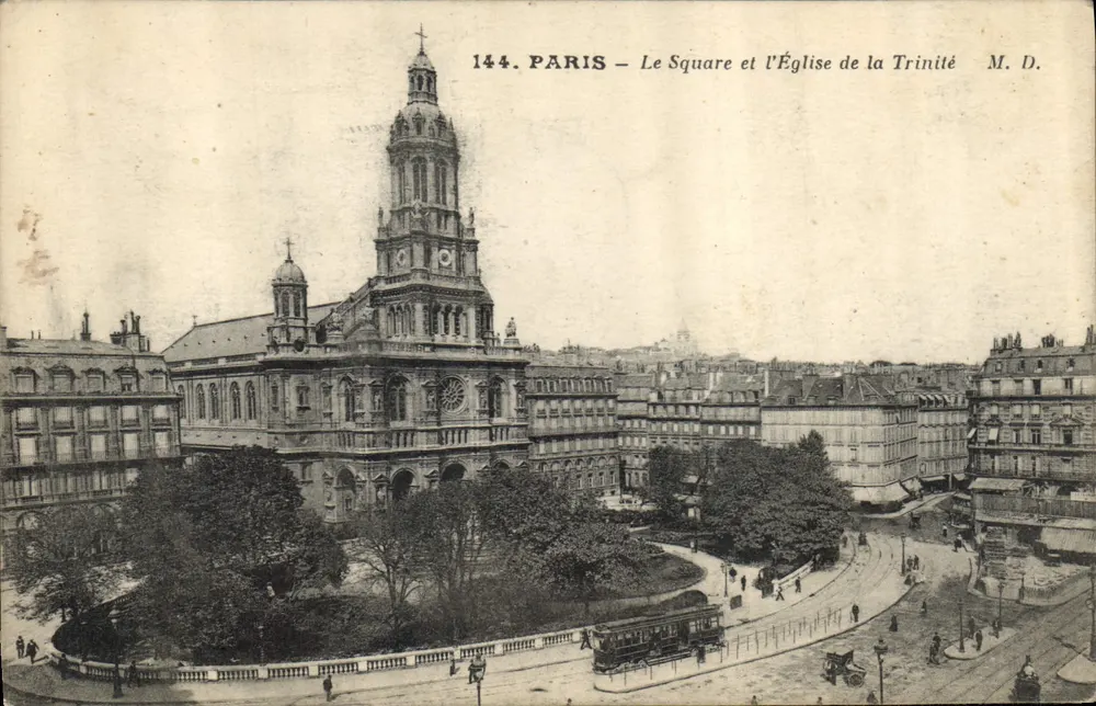Paris — O Square e a Igreja da Trindade — M. D. n° 144 - Frente