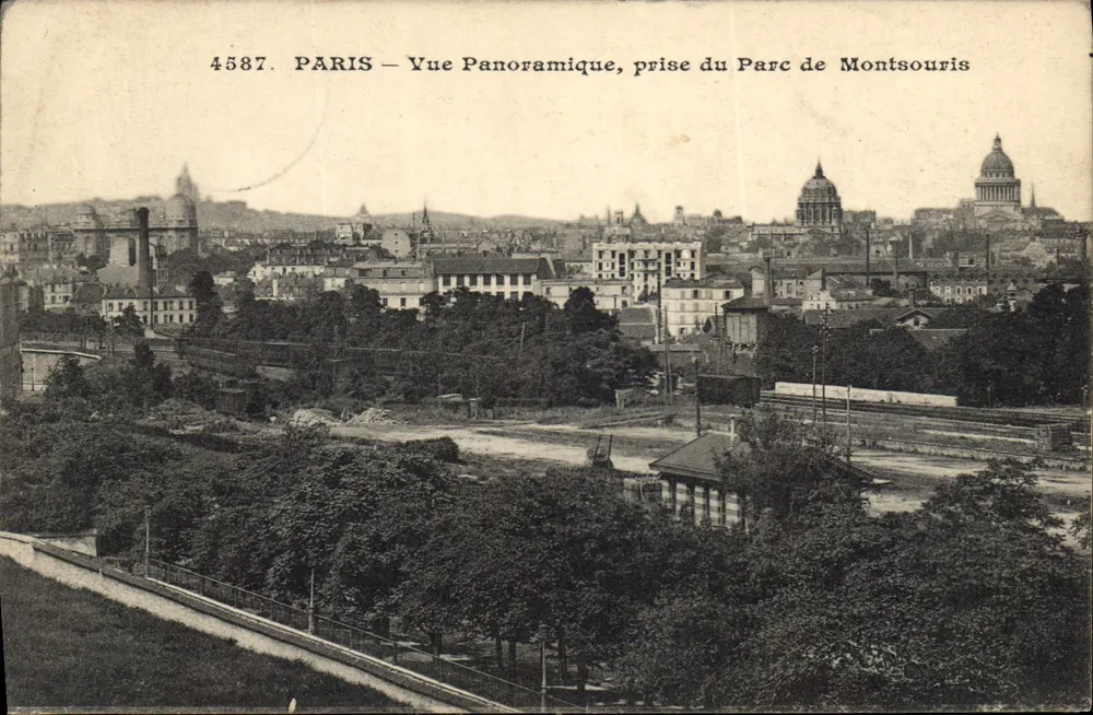 PARIS — Panoramablick, aufgenommen vom Parc de Montsouris — Nr. 4587 - Vorderseite