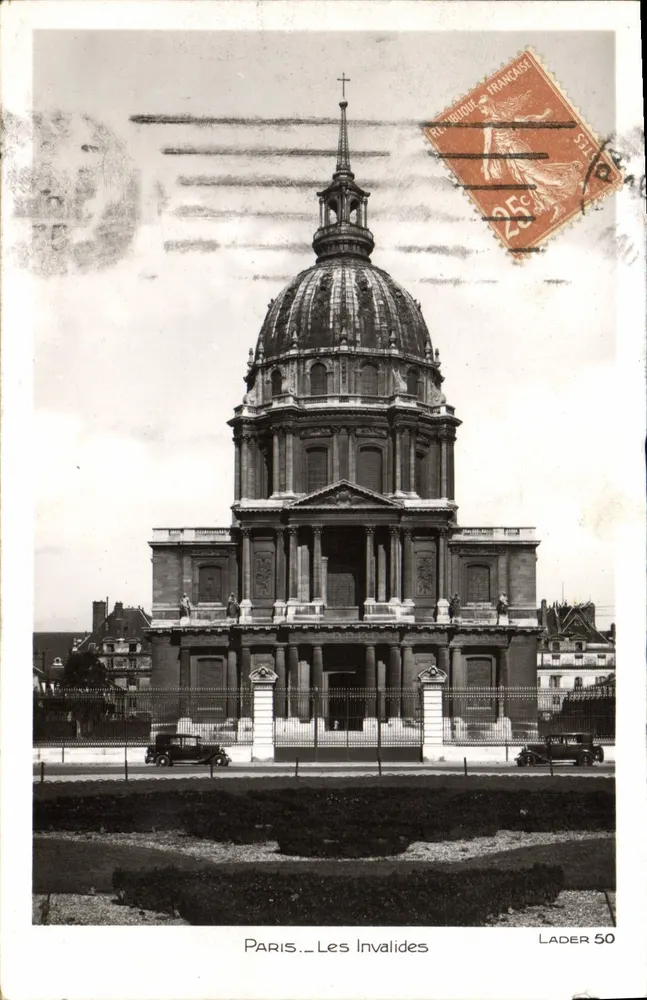 Paris — Les Invalides — Lader 50 - Frente