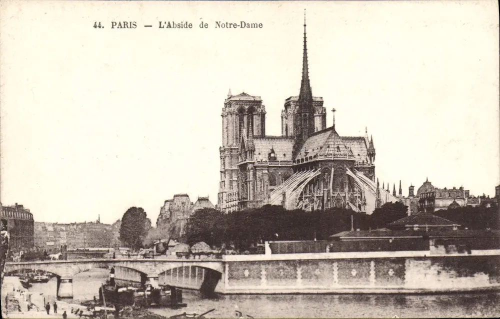 Paris — A Abside da Notre-Dame — Editor P. M. 40 bis, r. du Pré-Saint-Gervais, Paris - Frente