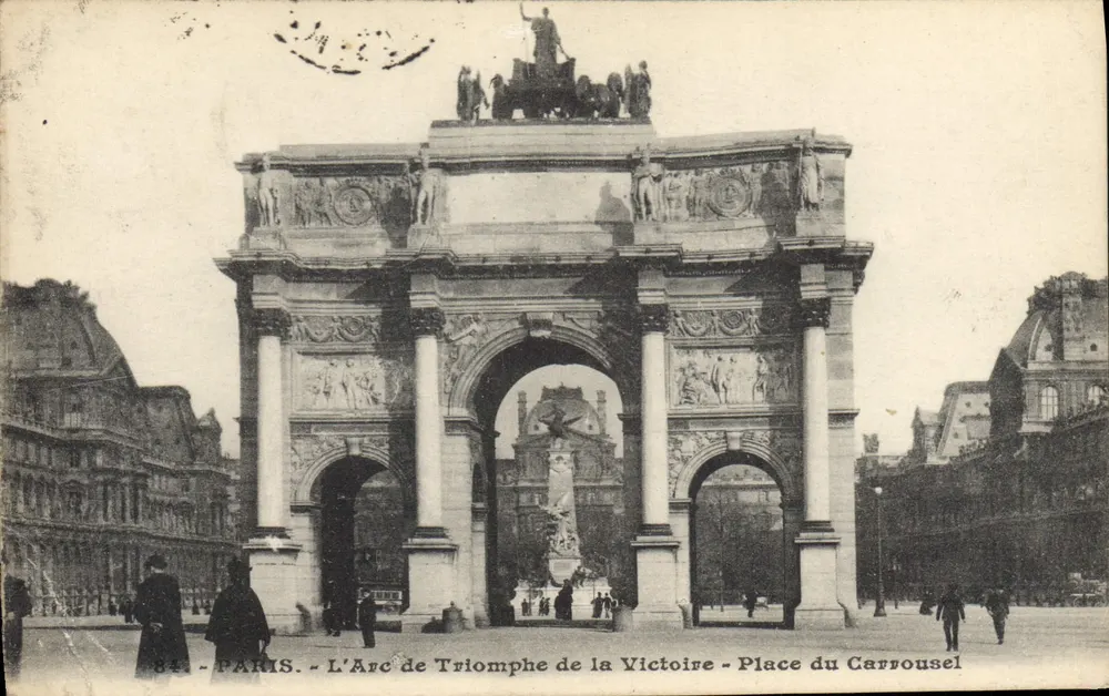 Paris - Der Arc de Triomphe de la Victoire - Place du Carrousel - Vorderseite