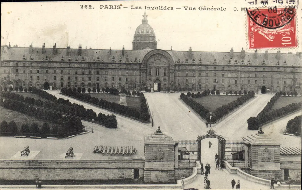 Paris — Os Invalidos — Vista Geral — C. M. BOURGEOIS - Frente