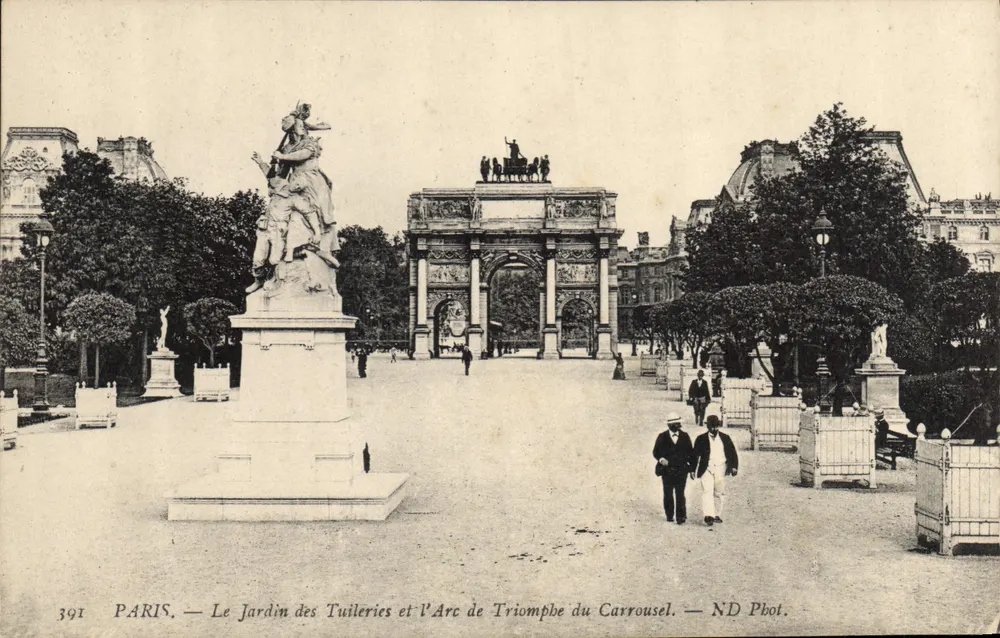Paris — Der Tuilerien-Garten und der Arc de Triomphe du Carrousel — ND Pbot. - Vorderseite
