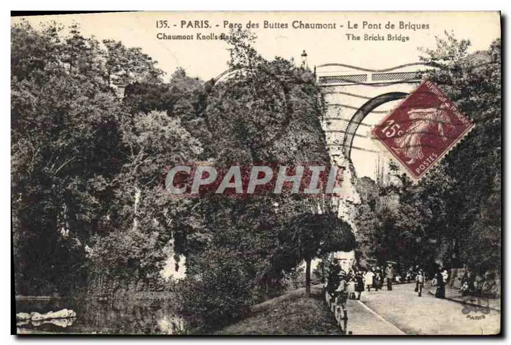 Paris - Parc des Buttes Chaumont - Die Ziegelbrücke - Vorderseite