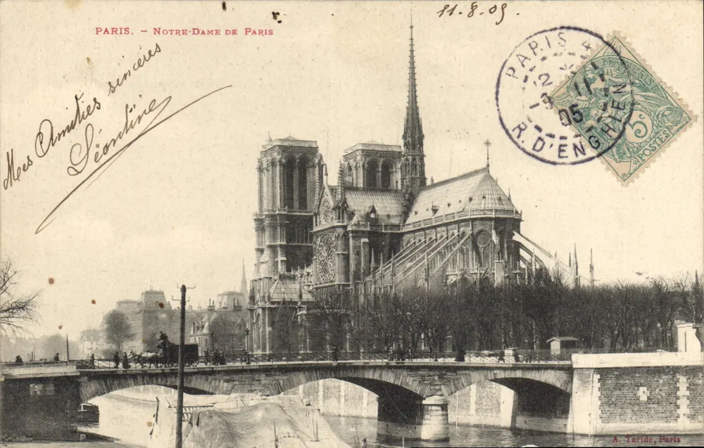 Paris - Notre-Dame de Paris — A. Tardide, Paris, n° de série não visível - Frente