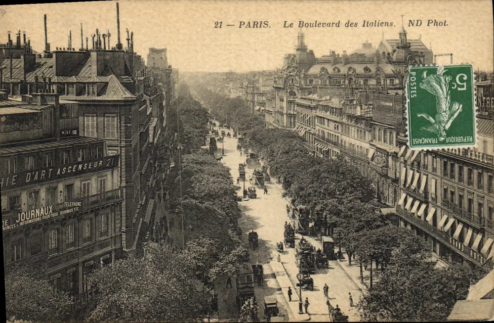 París — El Boulevard des Italiens — ND Phot. - Anverso