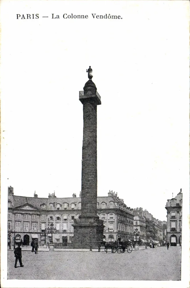PARIS — A Coluna Vendôme - Frente