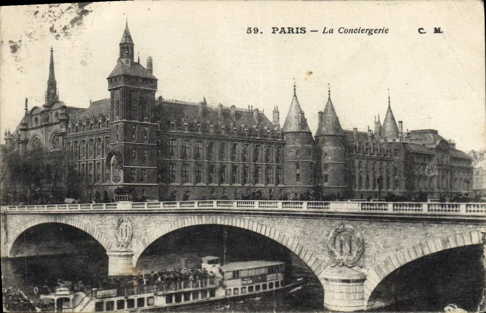 Paris — La Conciergerie — éditeur C. M. n° 59 - Frente