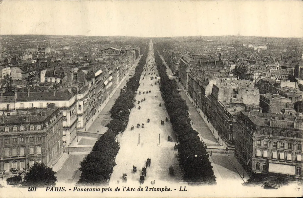 PARIS - Panorama tirado do Arco do Triunfo - LL, n°501 - Frente