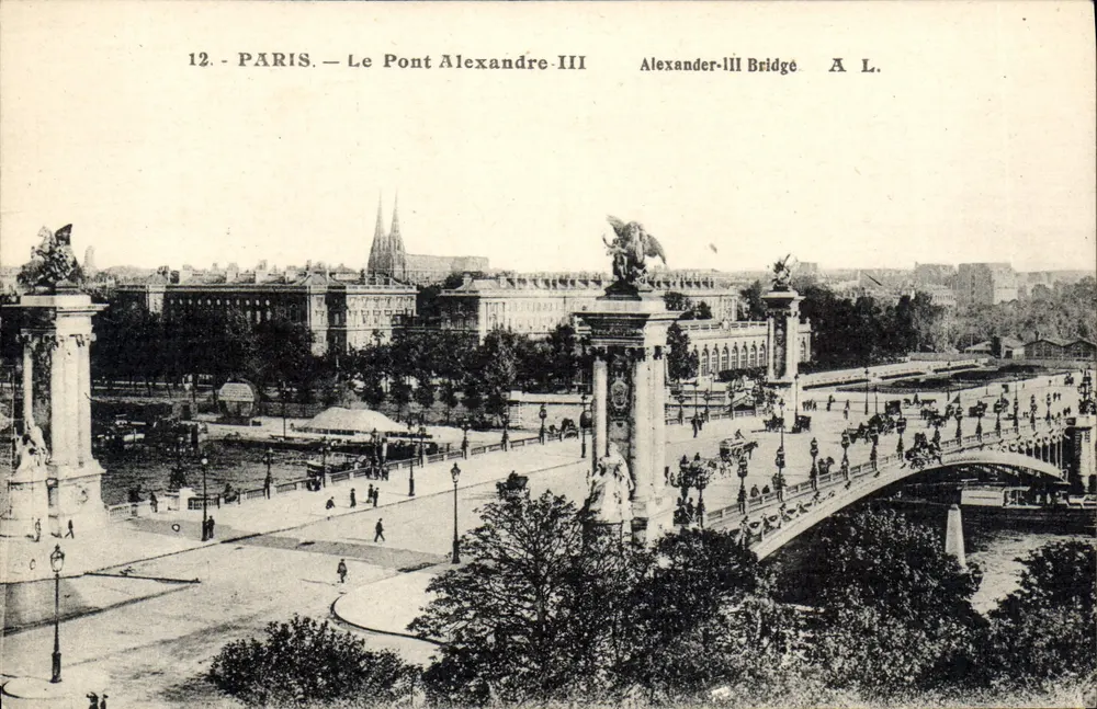 Paris — O Ponte Alexandre-III — A. L. - Frente