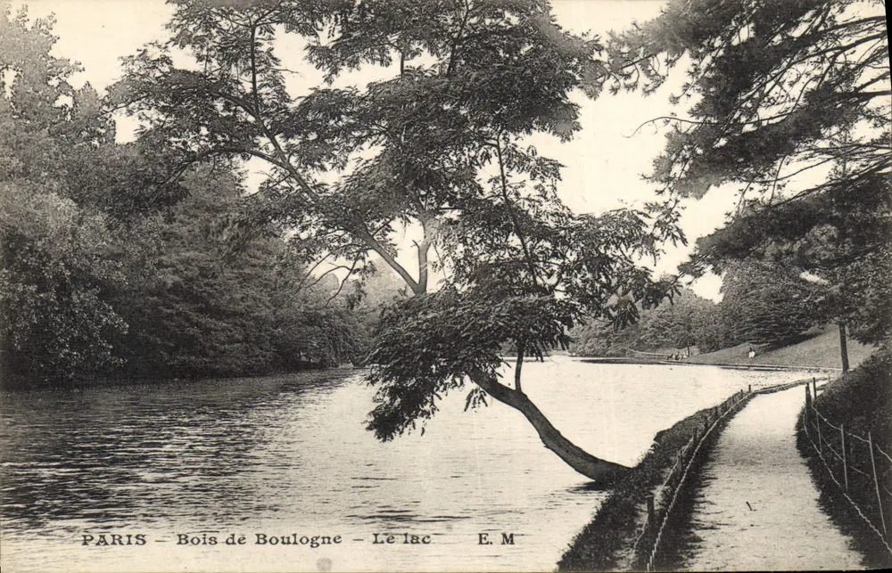 Paris - Bois de Boulogne - O lago — E. M. - Frente