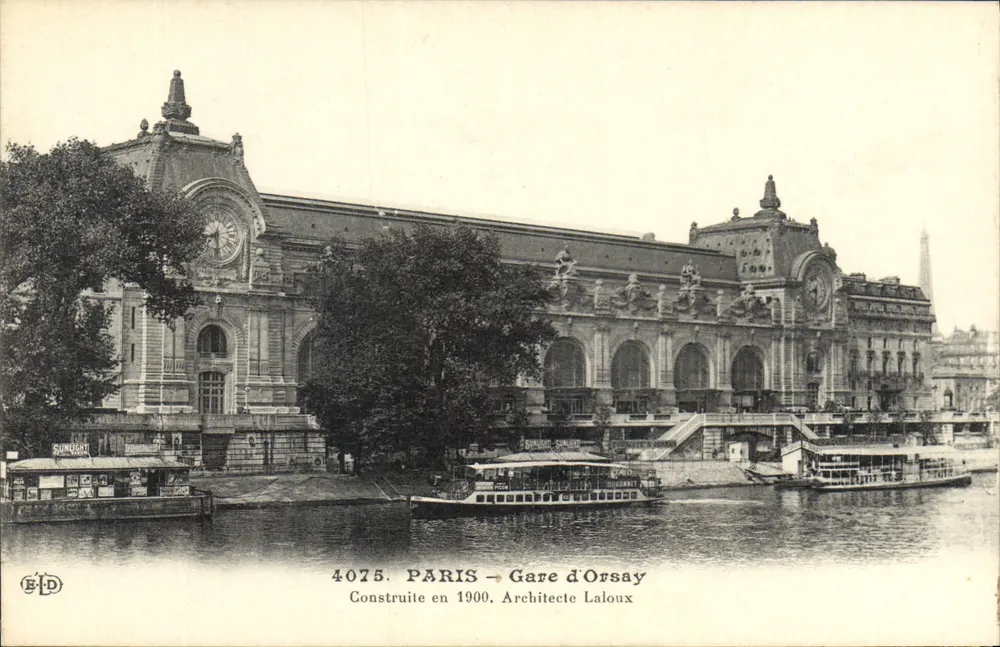 Paris - Estação de Orsay — Construída em 1900. Arquiteto Laloux — Editor BLD, n° 4075 - Frente