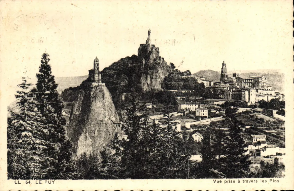Le Puy — Ansicht durch die Kiefernwälder — LL 64 - Vorderseite
