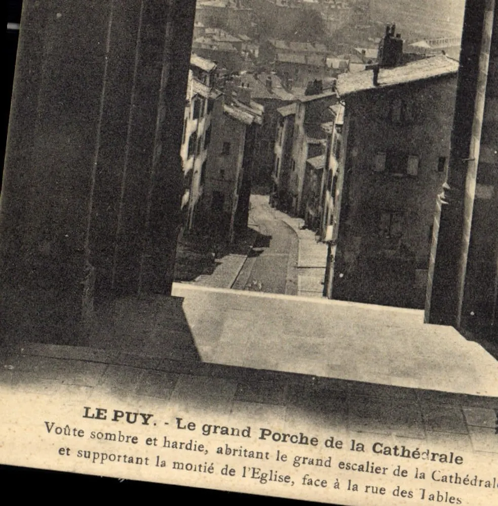 Le Puy - Der große Portal der Kathedrale - Ansicht von der Kuppel - Vorderseite