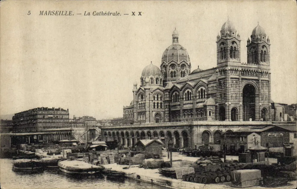 Marseille — A Catedral — XX - Frente