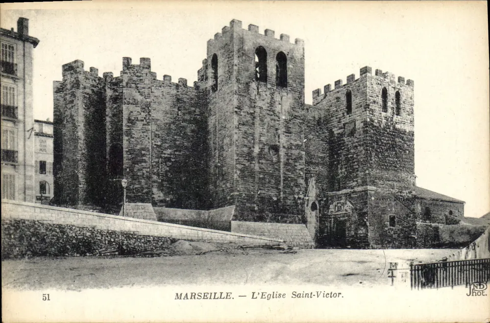 Marseille — A Igreja de São Vicente — Jhot. n°51 - Frente