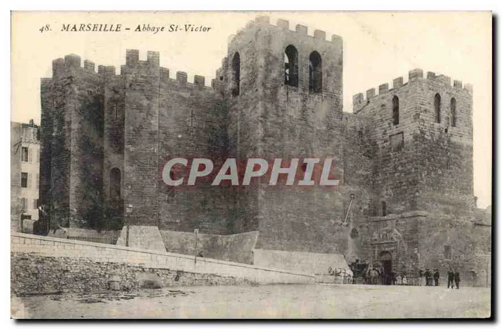 Marseille - Abadia Saint-Victor — vista da abadia com torres e sino — editor não identificado, n° de série 48 - Frente