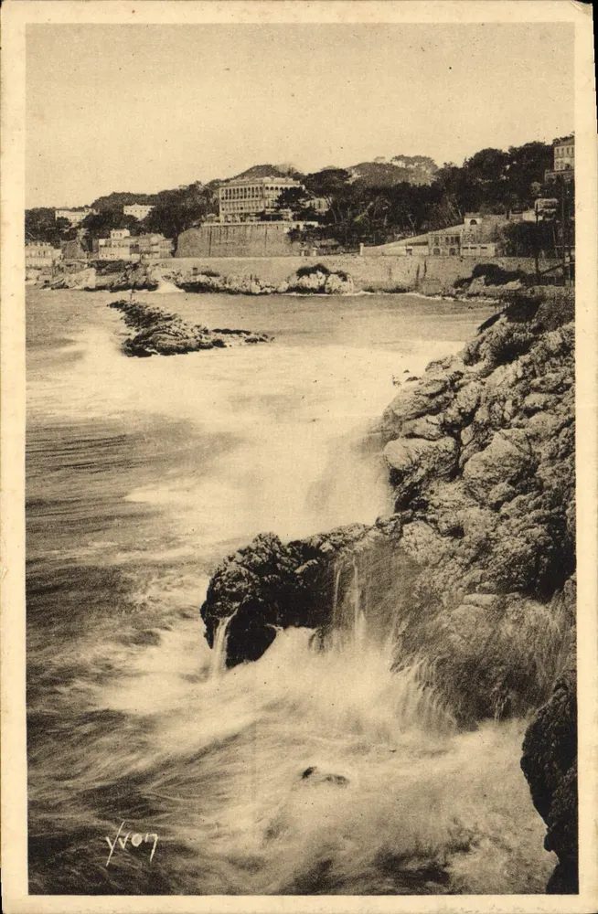 Marseille (B.-du R.) — Wellenwirkung an der Corniche — Les Editions d'Art Yvon, Paris - Vorderseite