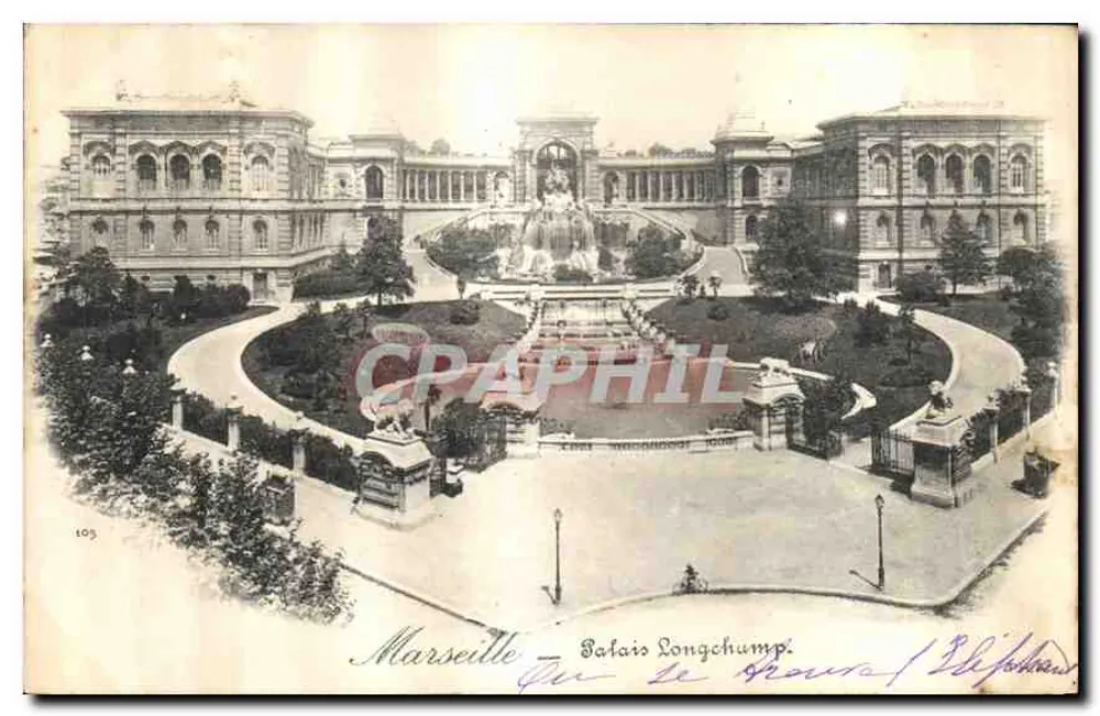 Marseille — Palácio Longchamp — vista do parque - Frente