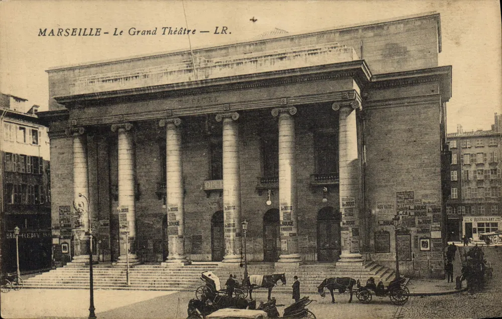 Marselha — O Grande Teatro — LR. - Frente