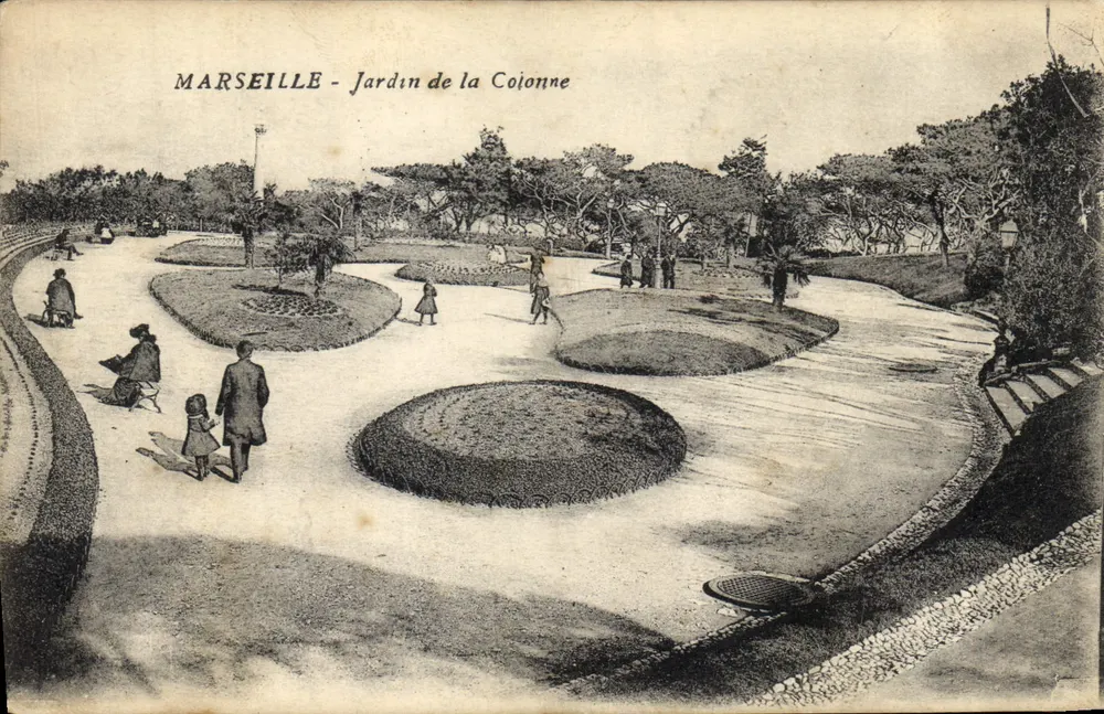 Marseille - Jardim da Coionne — vista panorâmica com passeios - Frente