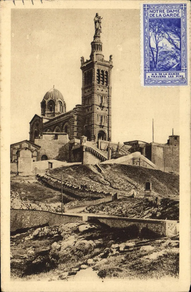 Notre-Dame de la Garde entre os pinheiros — Edição especial da Basílica - Frente