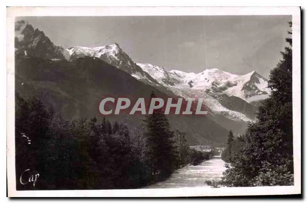 Chamonix - Mont-Blanc — Panoramablick — Verlag 'Cap' (unbekannte Serie) - Vorderseite