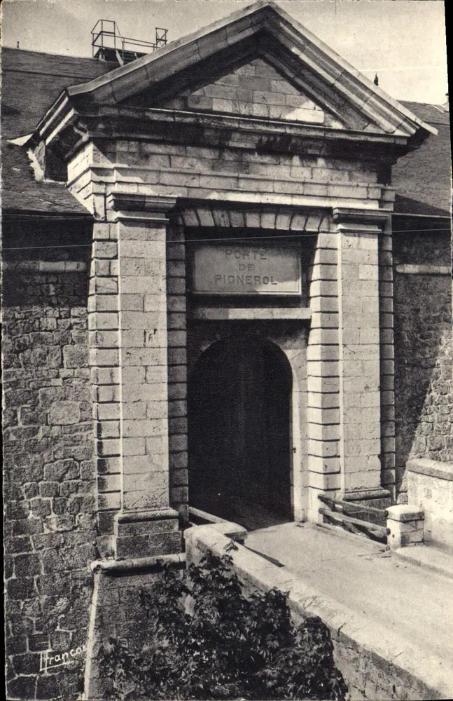 Porta de Pignérol — Briançon (1326 m.) — Edição F. Francou - Frente