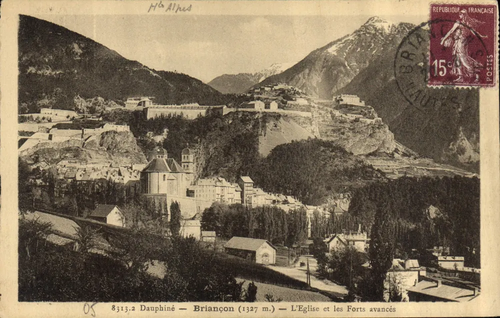 Briancón (1327 m.) — A Igreja e os Fortes Avançados — Hb Althes - Frente