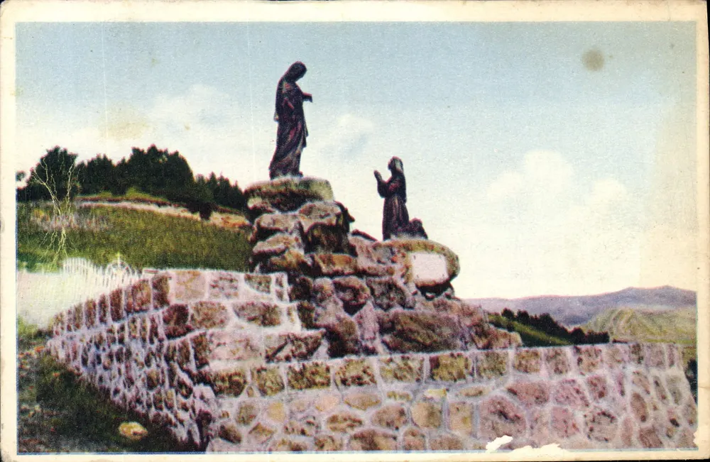 Notre-Dame du Laus — Denkmal von Pindreau — St-Etienne-le-Laus - Vorderseite