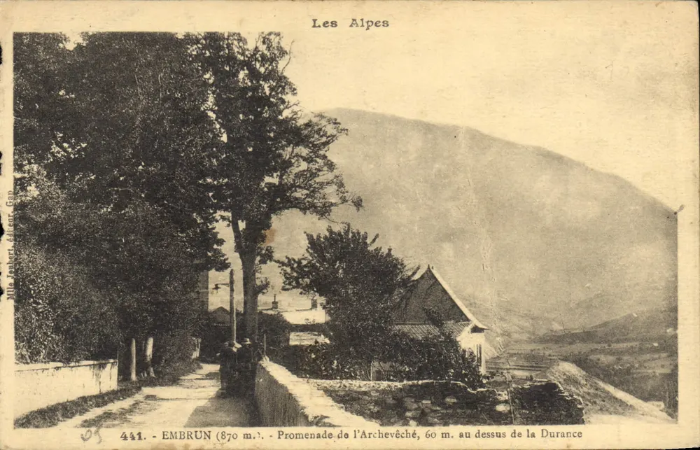 Embrun (870 m.) — Promenade de l'Archevêché, 60 m. über der Durance — Ville Joubert, 441 - Vorderseite