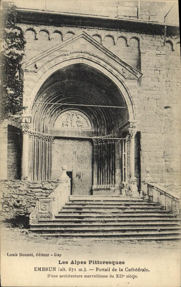 Embrun (alt. 871 m.) — Portal da Catedral — Louis Bonnet, editor - Gap - Frente