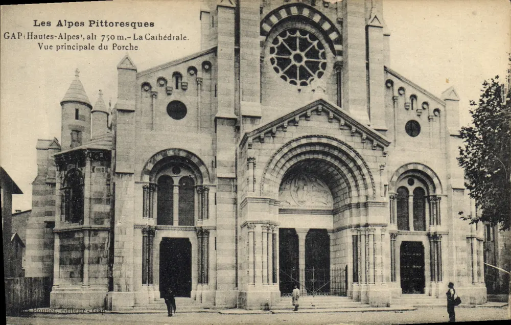 Gap : Hautes-Alpes - Die Kathedrale, Hauptansicht des Portals — Bonnrel, Verlag - Gap - Vorderseite
