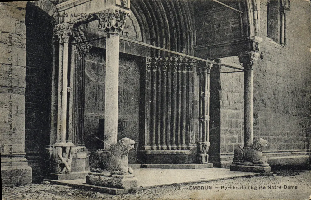 Embrun — Gotischer Portal der Kirche Notre-Dame — Verlag V. V. Boos - Vorderseite