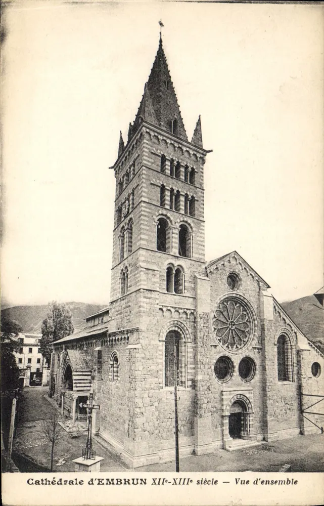 Katedra w Embrun — XII–XIII wiek — Ogólny widok - Awers